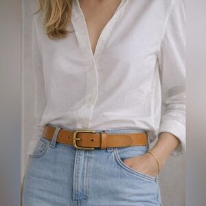 Gap Genuine Leather Belt Tan | 1.25” Width | Classic Gold Buckle | Size S